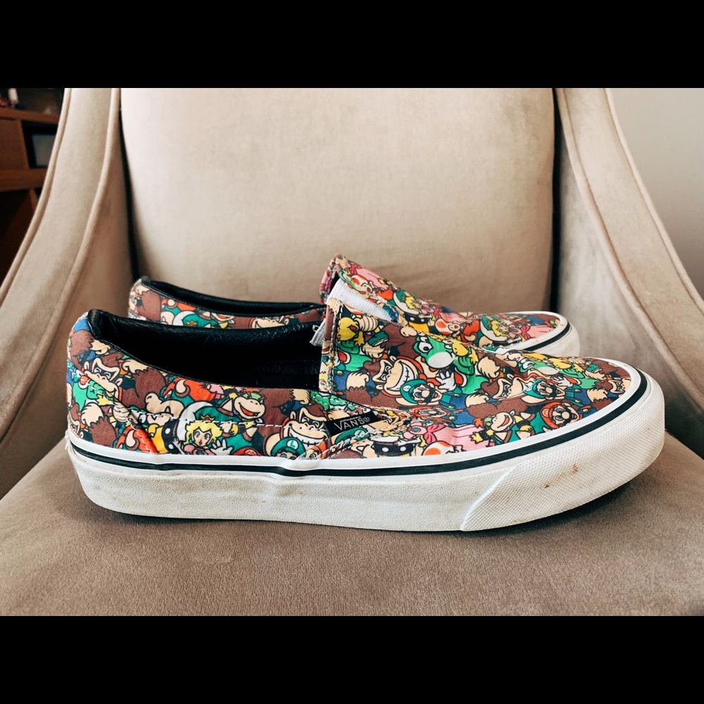 Size 8 Super Mario Bros Vans
